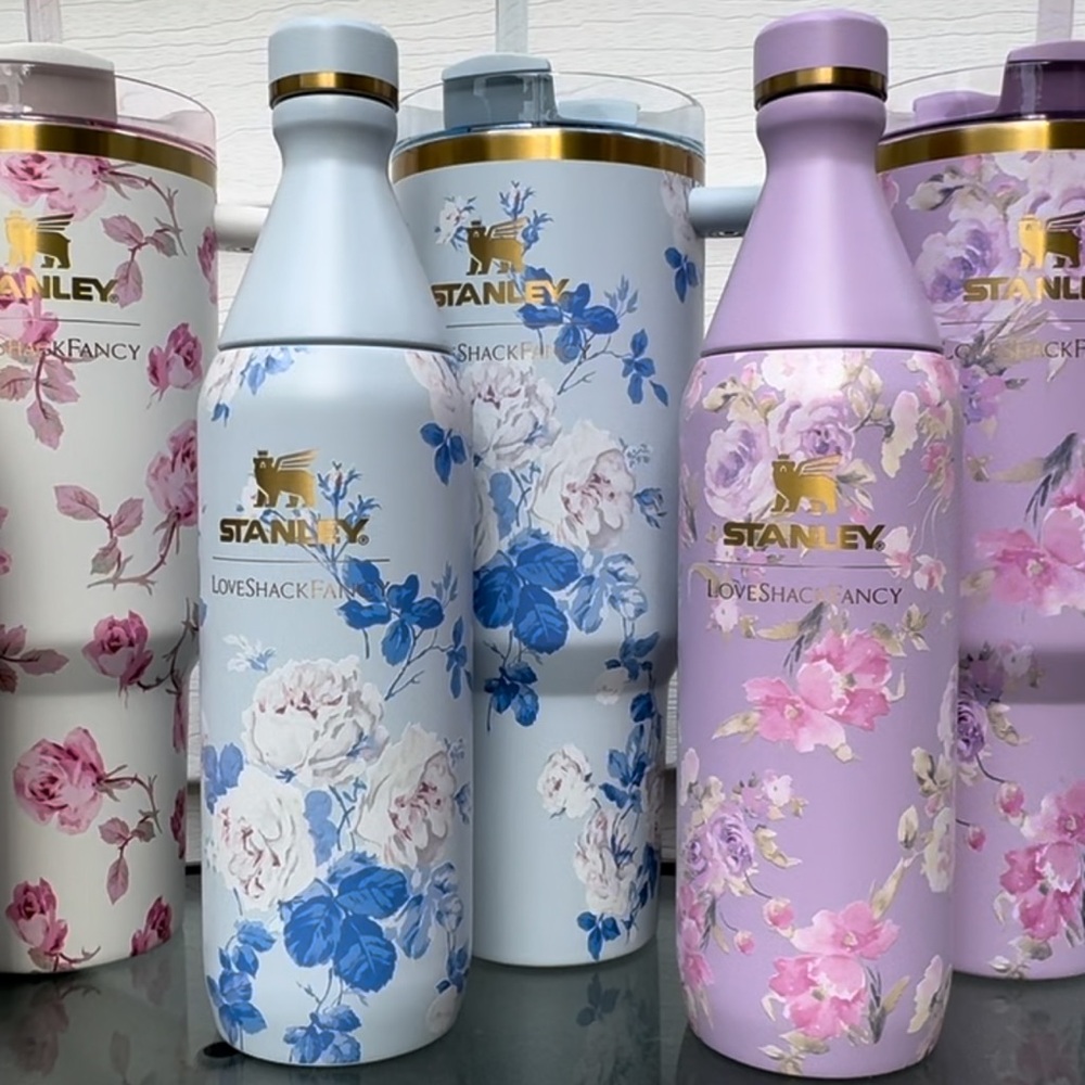 STANLEY x LOVESHACKFANCY QuencherTumbler 40 Oz